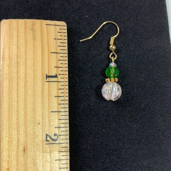 21054 ⭐️ Green and white earrings⭐️ - Picture 4 of 5